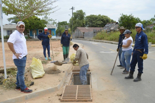 Invitaci&oacute;n a los Yondosinos para no arrojar basura al suelo y ayudar a mantener limpias las calles de nuestro hermoso municipio.